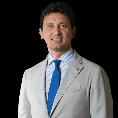 Foto di Francesco Errico, consulente di Amyralia